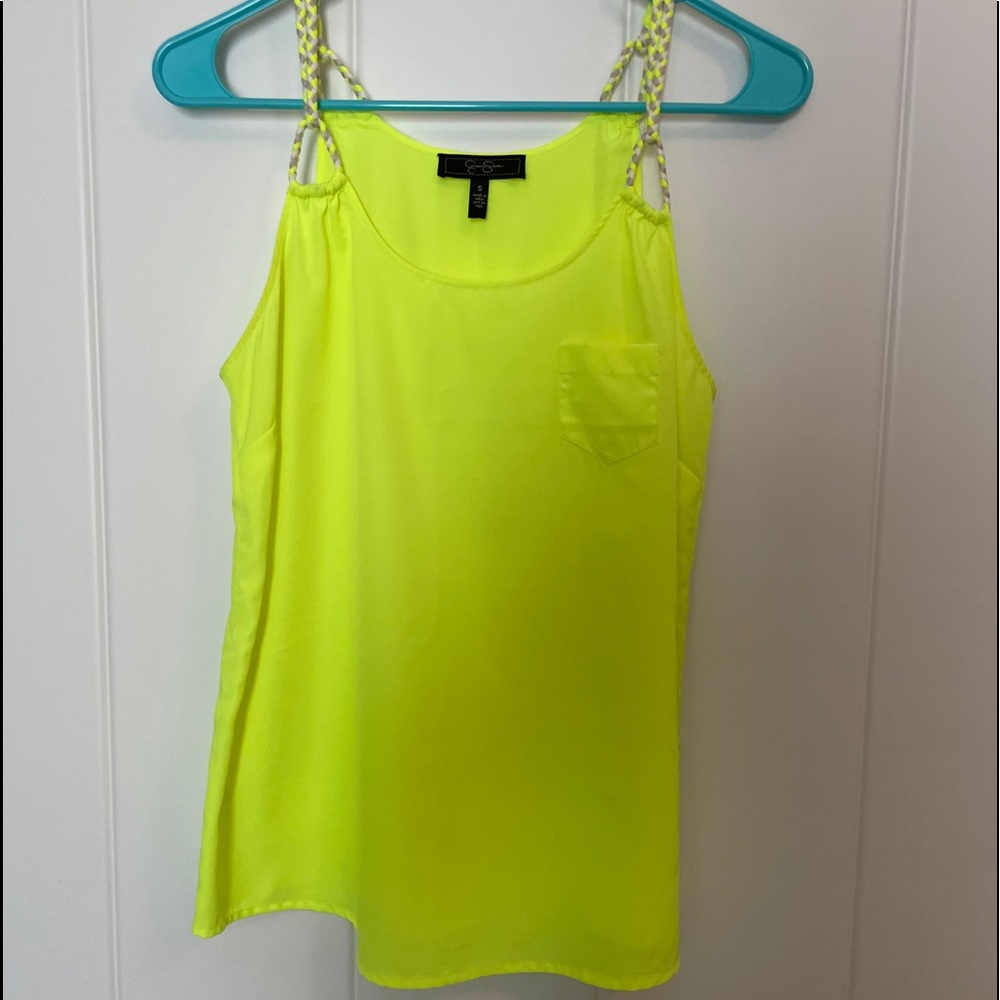 Jessica Simpson Top